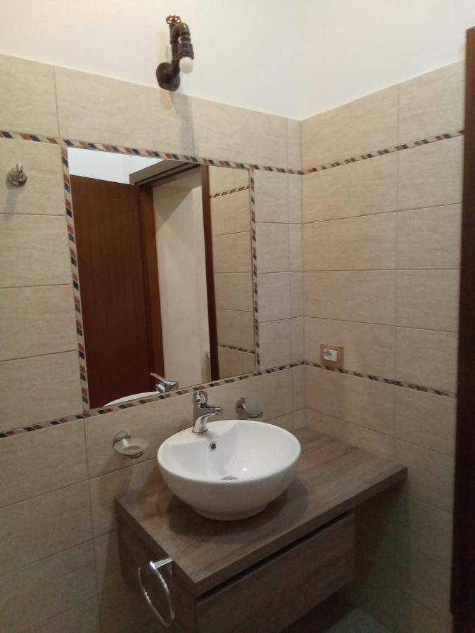 La Casetta Di Marie Apartamento Tívoli Exterior foto